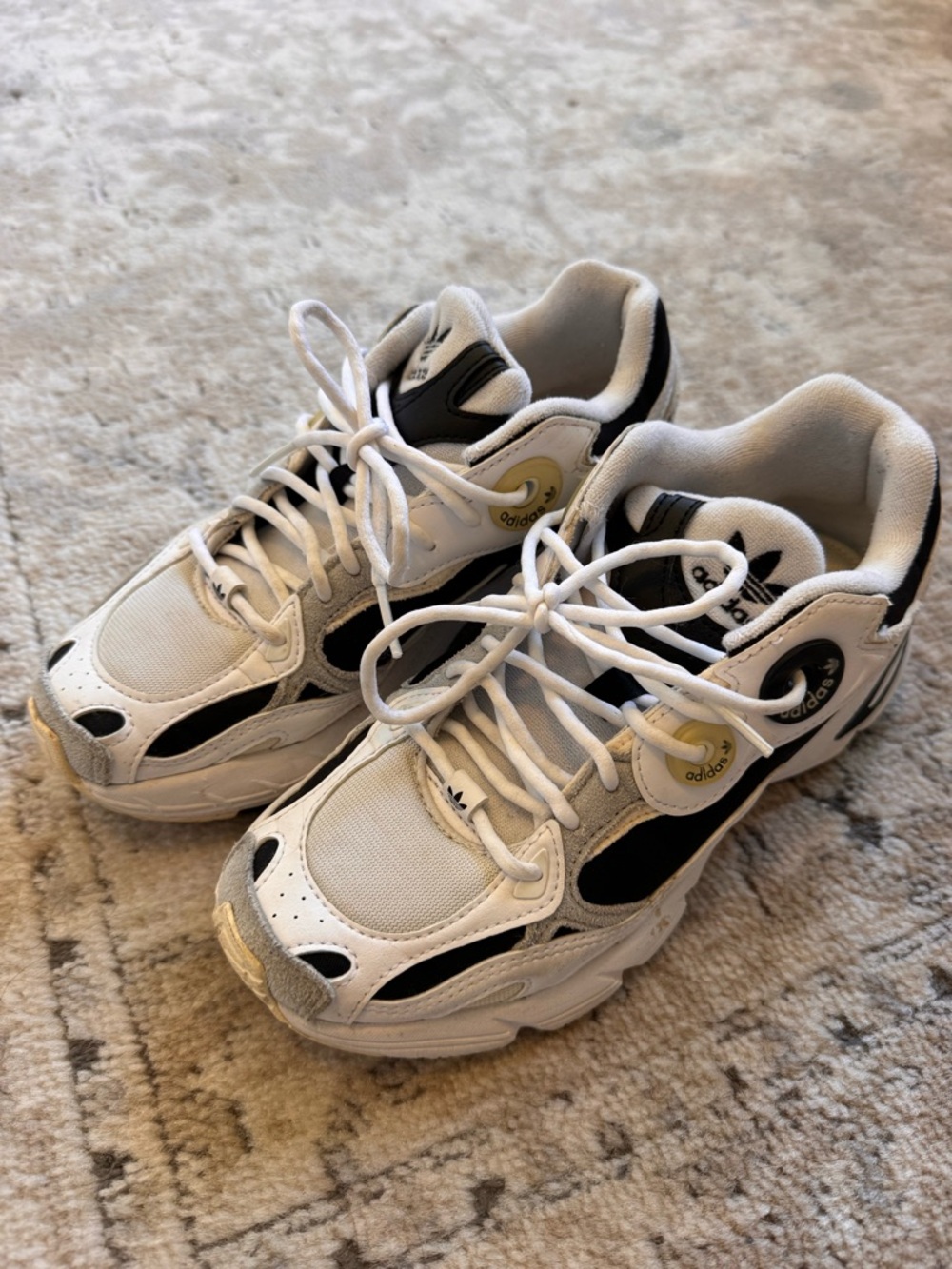 adidas originals - astir shoes